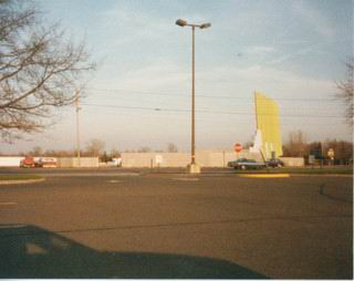 Algiers Drive-In Theatre - 002 From Algiers Girl (newer photo)